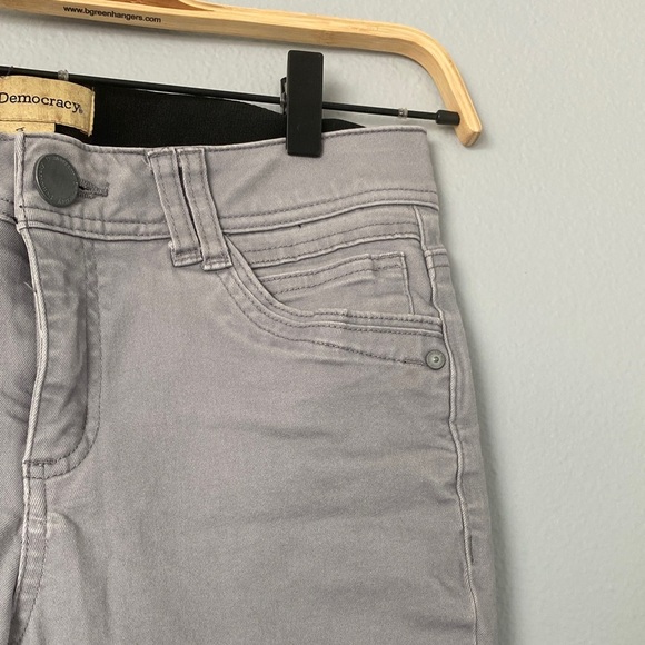 Democracy Light Gray Skinny Jeans - Picture 3 of 7